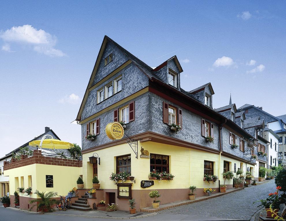 Landgasthof Zur Sonne Enkirch Exterior photo